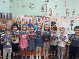 Занятие по лепке в технике пластилинография на тему ,,Подводный мир.Рыбы" Занятие по лепке в технике пластилинография на тему ,,Подводный мир.Рыбы".