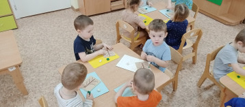 Занятие по лепке Занятие по лепке.